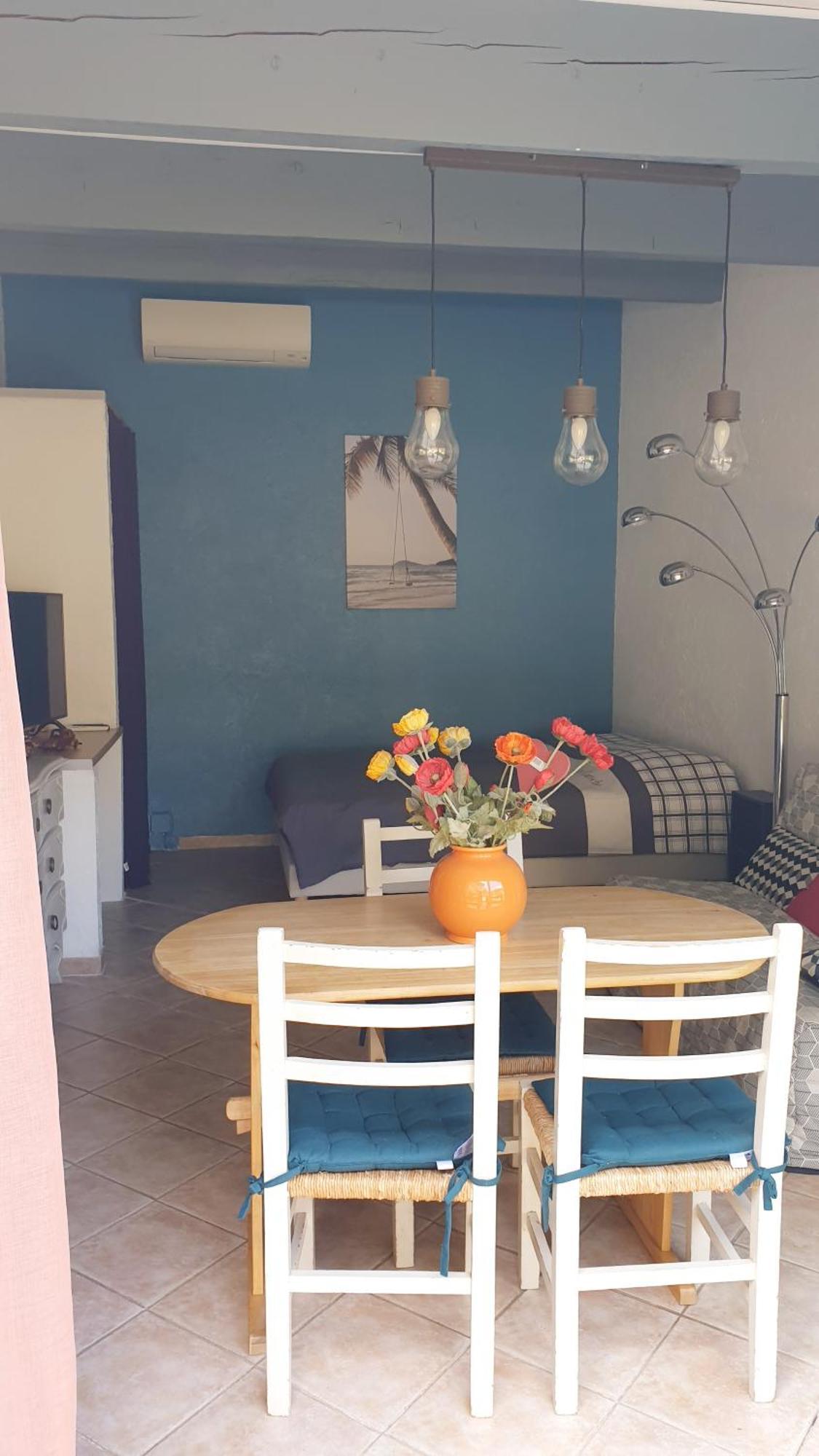 33 M2 Au Calme Proche Hyeres Ferienhaus