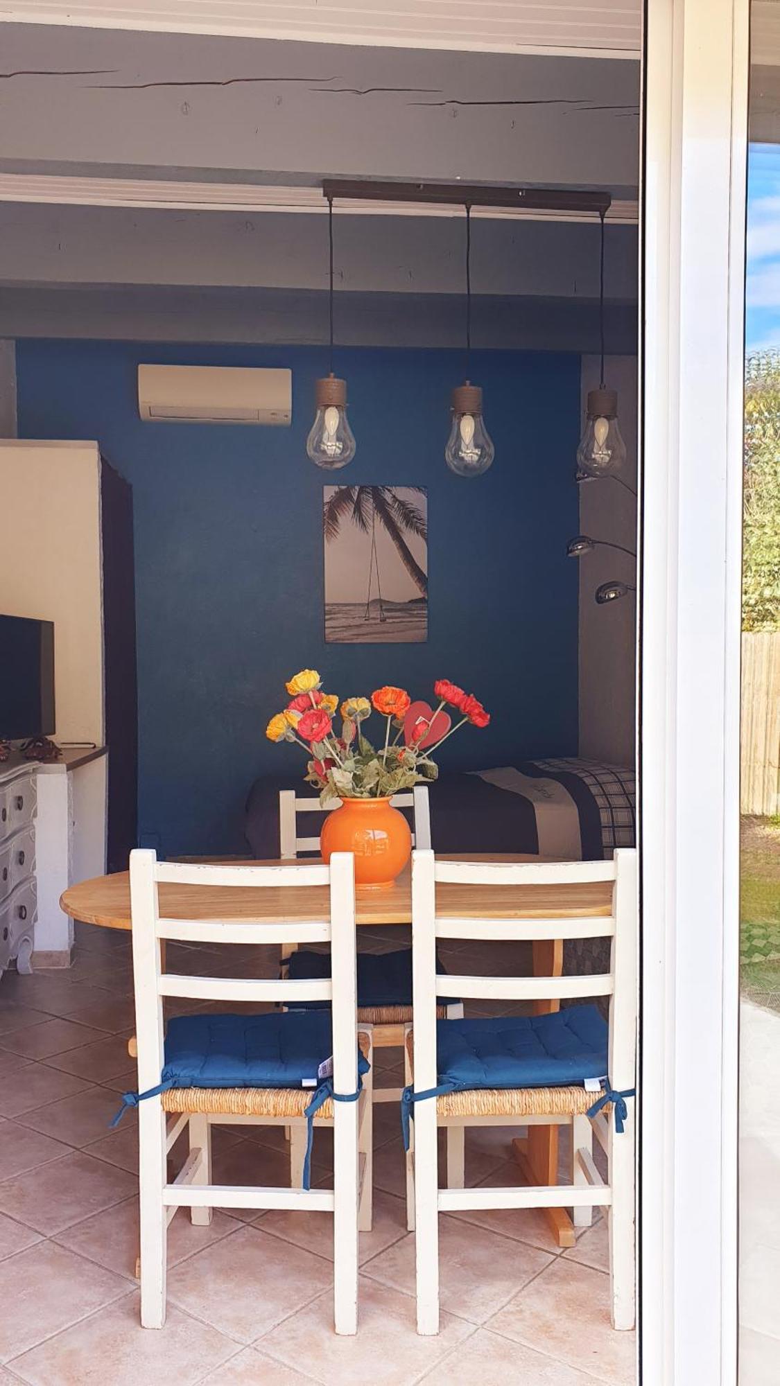 33 M2 Au Calme Proche Hyeres Holiday home *